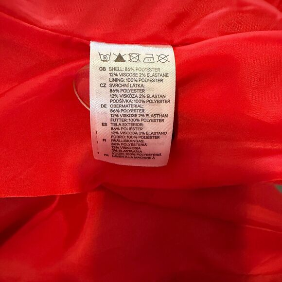 Women's Peacoat in Brilliant Red - Women's Size 8 - EUC - H&M Brand - Picture 6 of 6